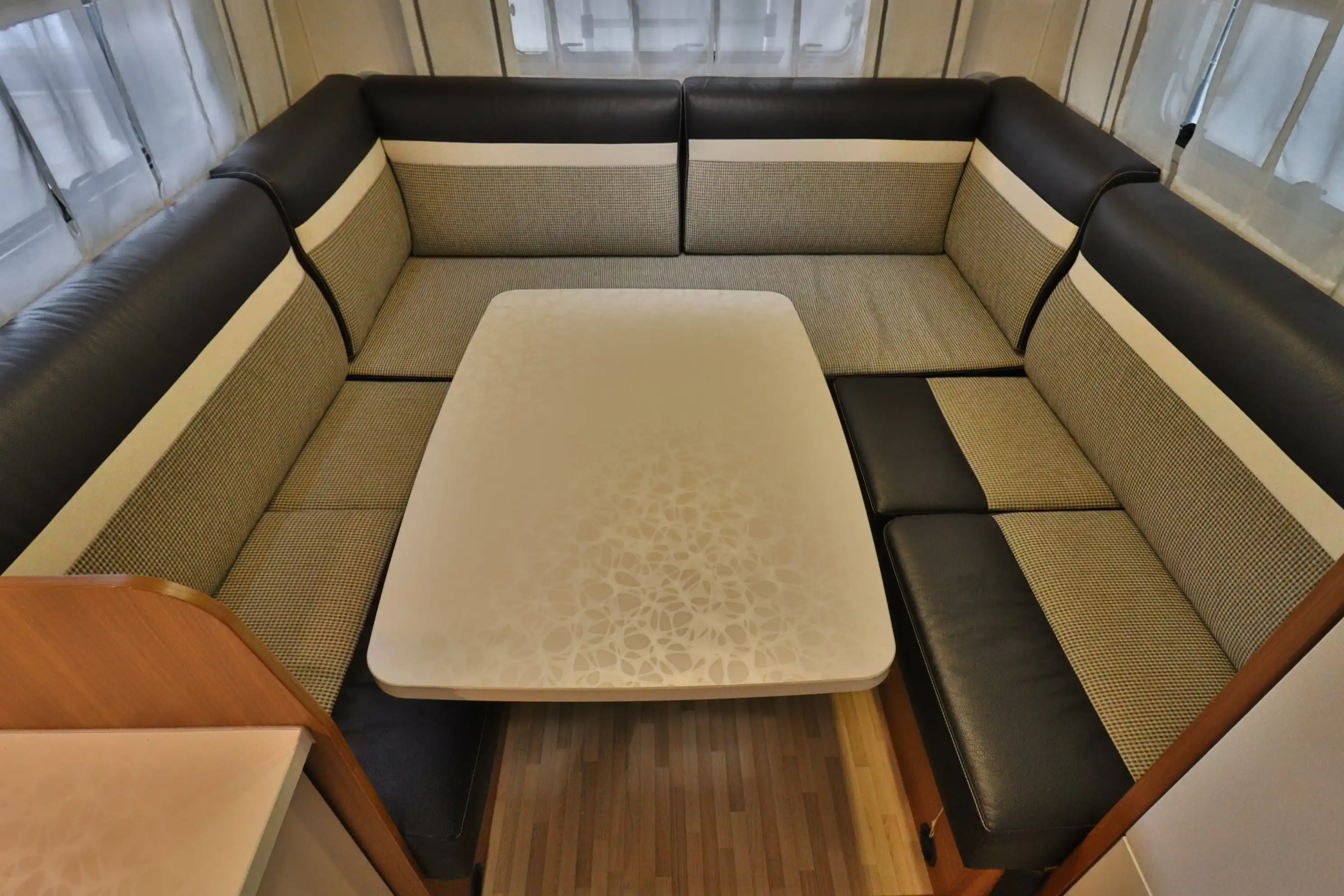 LMC Explorer I 655 G SportLine